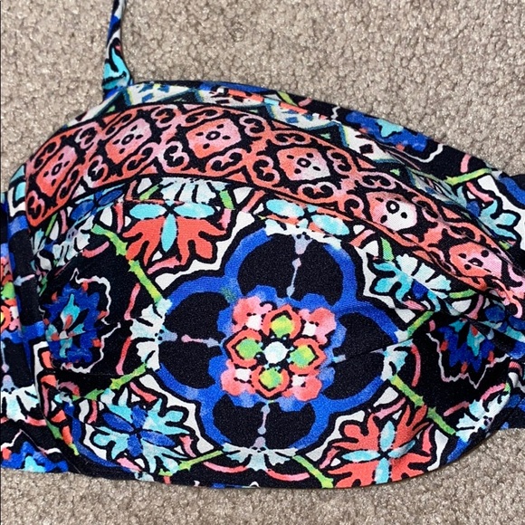 Women’s Swimsuit Top - Picture 2 of 5